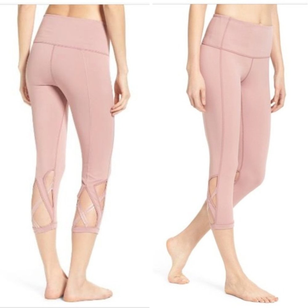 Zella Camilla Light Mauve Crop Criss Cross Leggings EUC sz Small